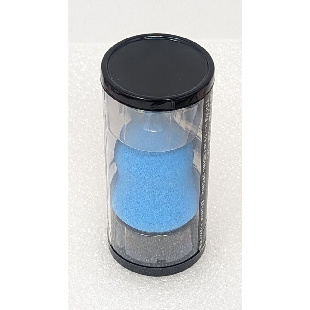 Sonia Kashuk No. 09 Blending Sponge Blue